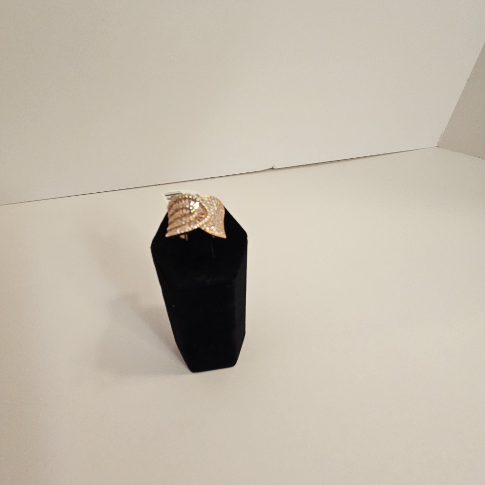 18k Rose Gold Ring with 4.02ctw White and Pink SZ 7 - Picture 3 of 8